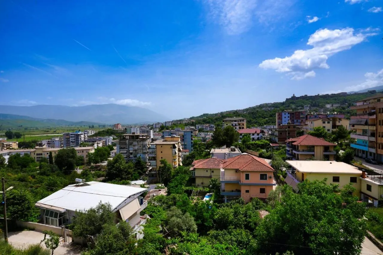 Eni'S Apartment Gjirokaster
