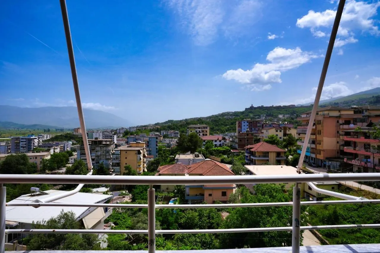 Eni'S Apartment Gjirokaster Albania